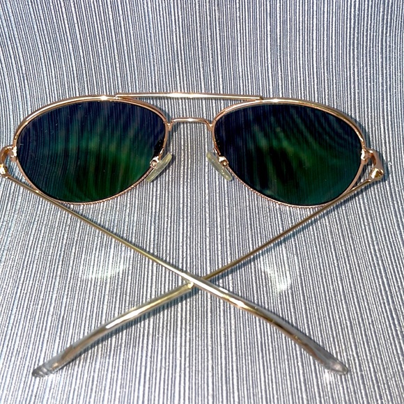 Old Navy Mirror Aviator Rosegold Frame Sunglasses - Picture 2 of 7